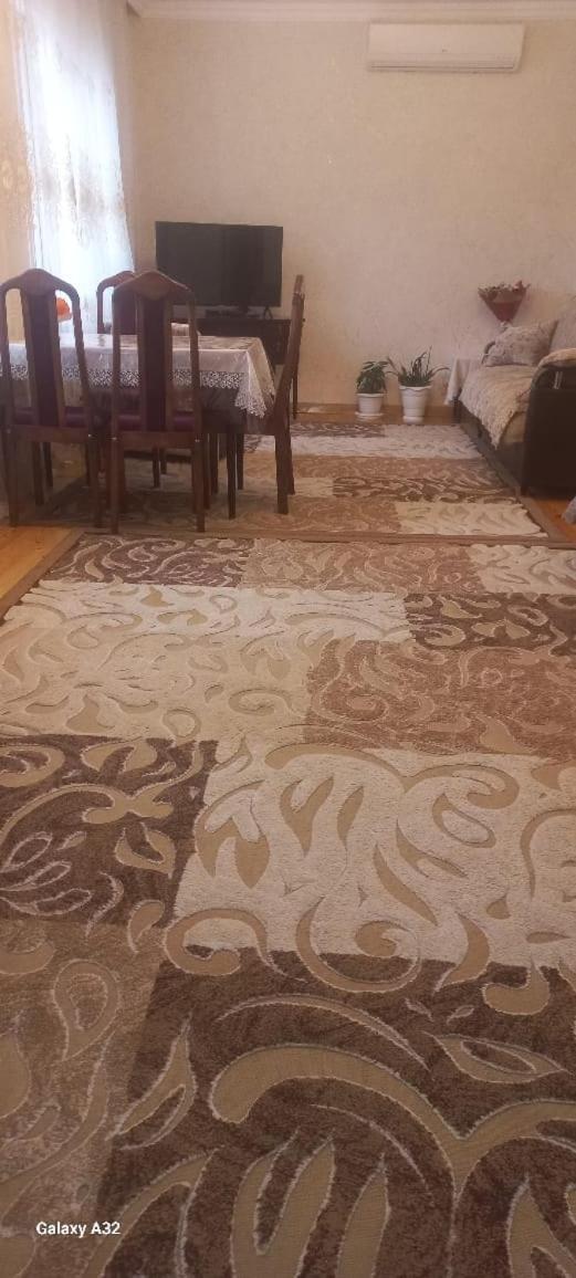 Apartment At Narimanov 151 Гянджа Экстерьер фото